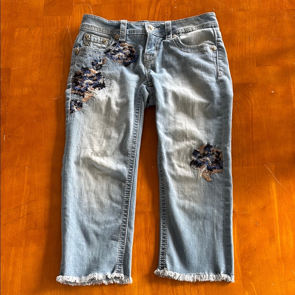 Miss Me Capri Girl Jeans